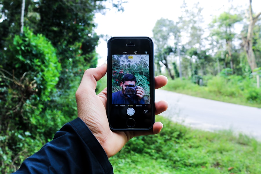 Photo "The Role of Mobile Applications in Delivering Just-in-Time Training for Field Workers"