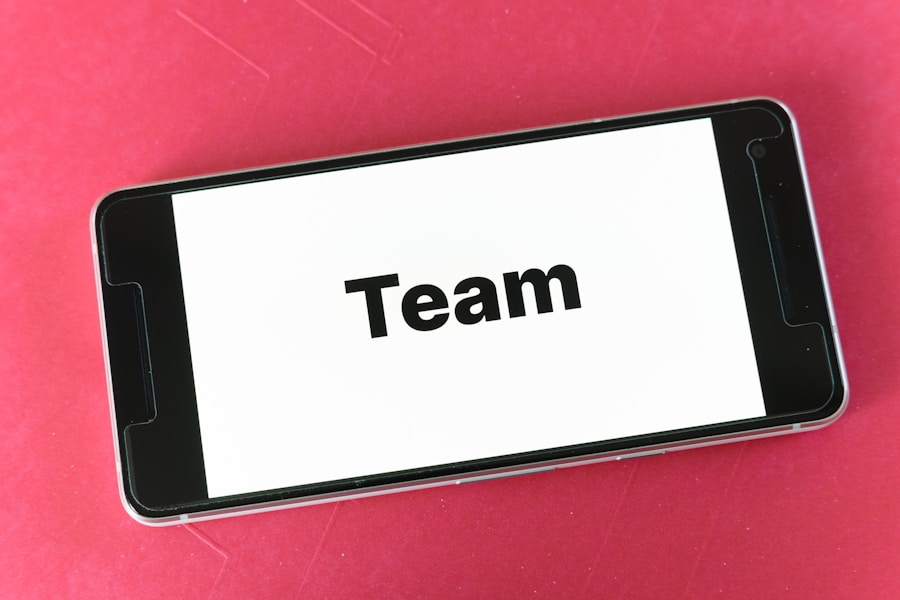 Photo "How Mobile Apps Enhance Team Collaboration and Knowledge Sharing"