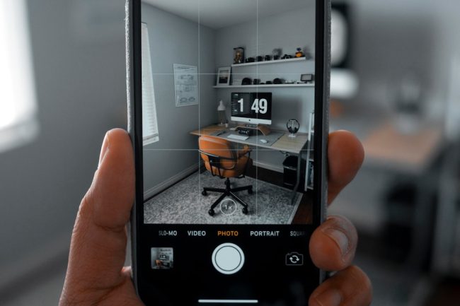 Photo "Leveraging Augmented Reality for On-the-Job Training Support"